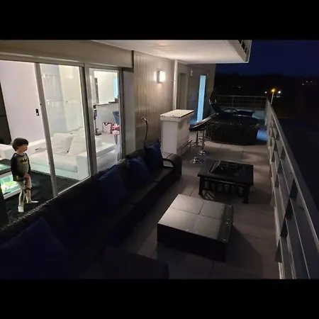 Appartement Neuf Moderne + Parking, Geneve Saint-Genis-Pouilly Exterior photo