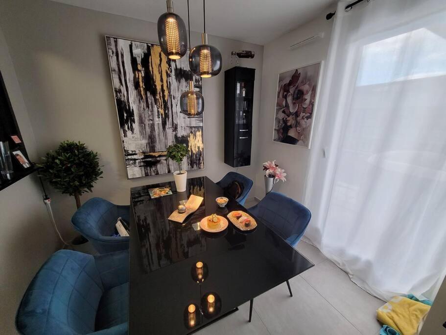 Apartment Neuf Moderne + Parking, Geneve Saint-Genis-Pouilly