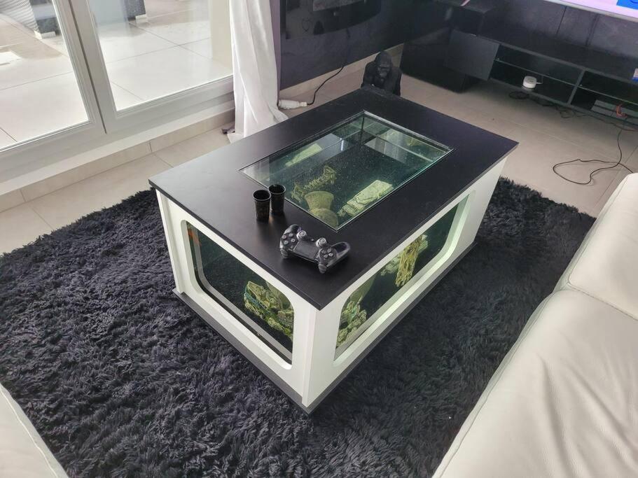 Neuf Moderne + Parking, Geneve * Saint-Genis-Pouilly