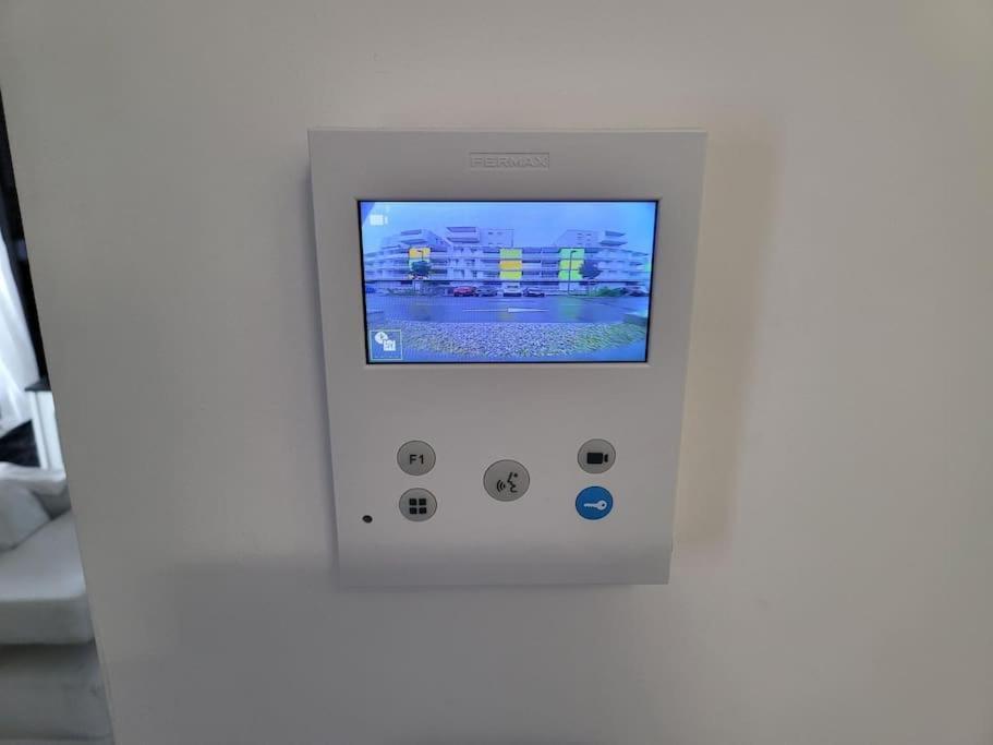 Apartment Neuf Moderne + Parking, Geneve *